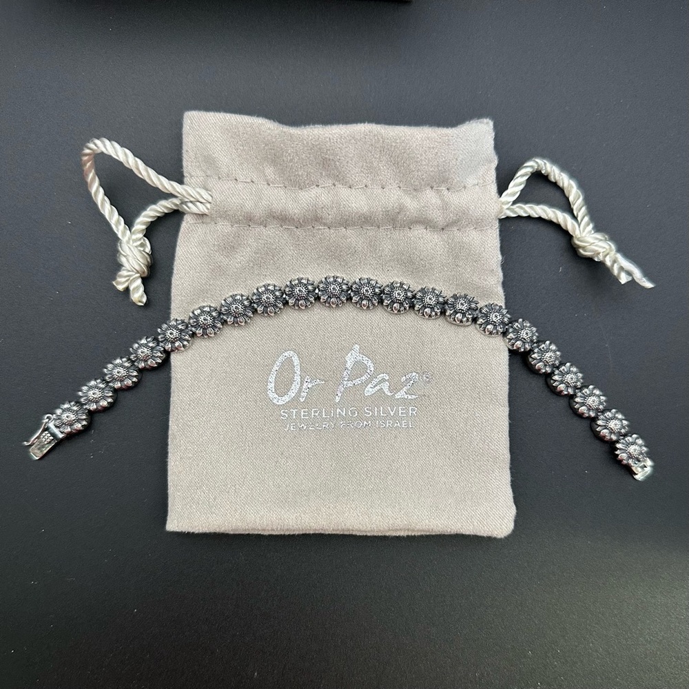 Or Paz Sterling Silver Sunflower Tennis Bracelet
18.0g - Small 6 3/4”